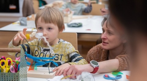 Jonášova dílna - V oblacích